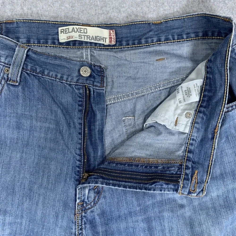 Y2K Levi's 559 Relaxed Straight Jeans Mens 38x30 Blue Denim Medium Wash Cotton